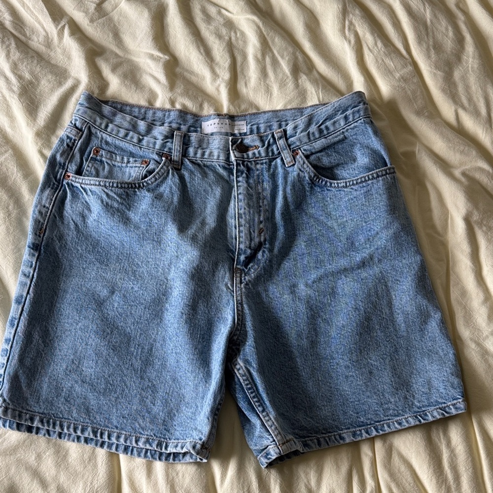 Topshop Light Blue Editor Denim Shorts with Contrast Stitching 90s style